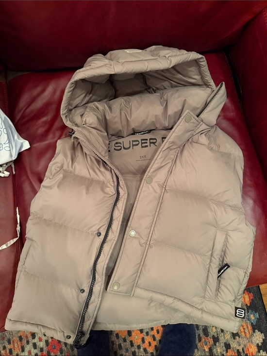 Aritzia Jackets & Blazers - Aritzia Super Puff Vest Taupe